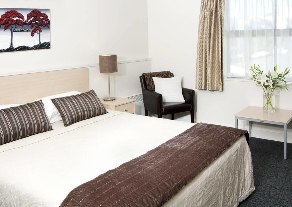 Quest Dunedin Serviced Apartments Extérieur photo