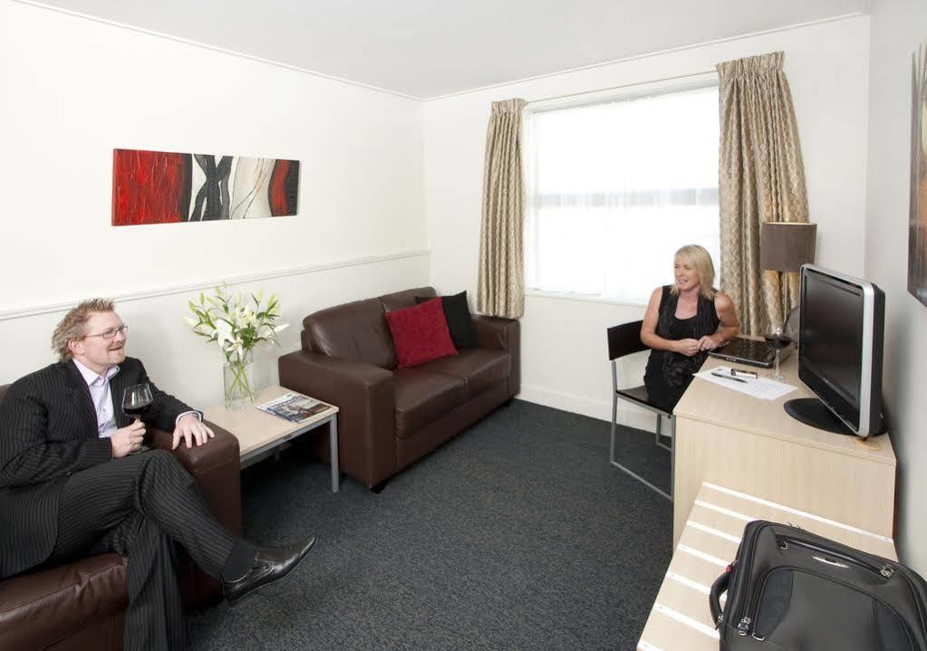 Quest Dunedin Serviced Apartments Extérieur photo