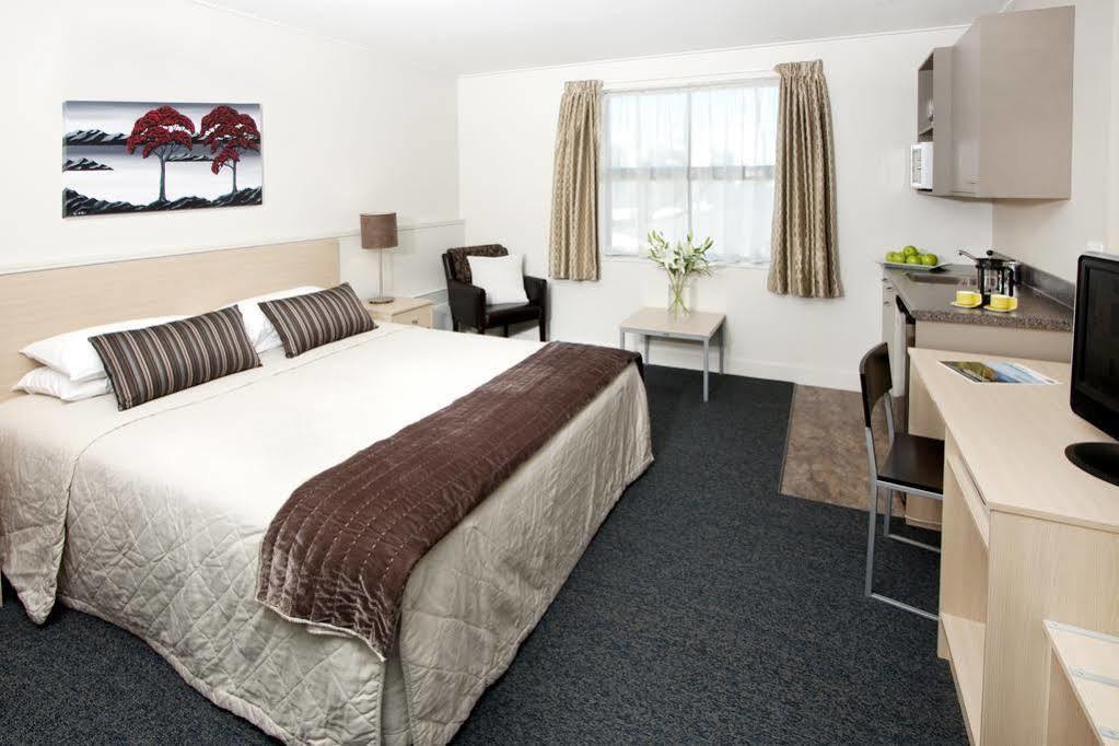 Quest Dunedin Serviced Apartments Extérieur photo